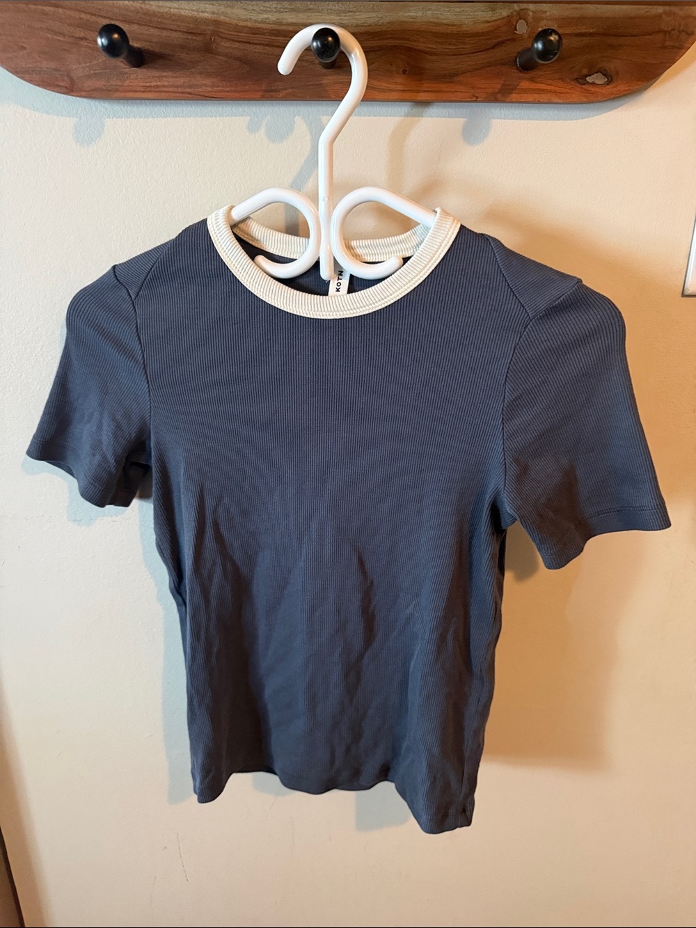 KOTN Short Sleeve Ribbed Tee in Charcoal with Cream Trim